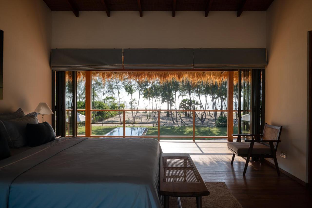 Niketh Villa Komari Arugambay ภายนอก รูปภาพ